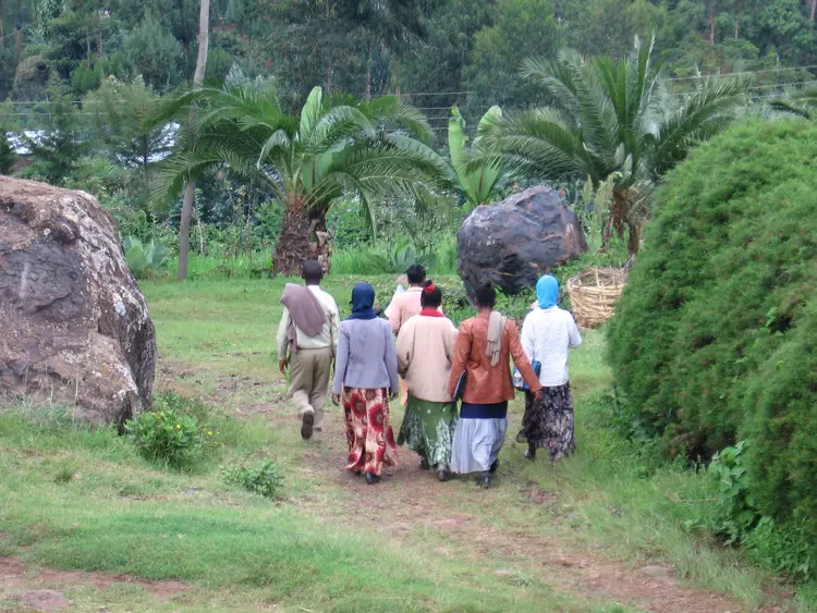 altat sapaka qalle/ በጊዶለ ሰበካ ደጅ/Gidole parish outdoor